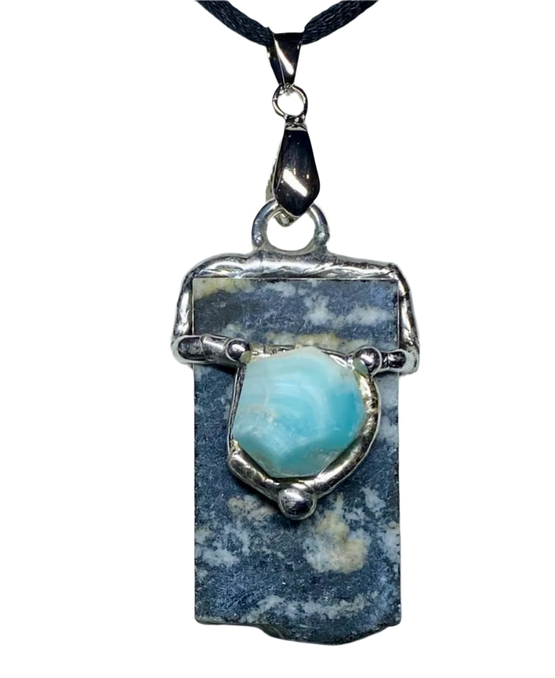 Ancestorial Roots Pendant