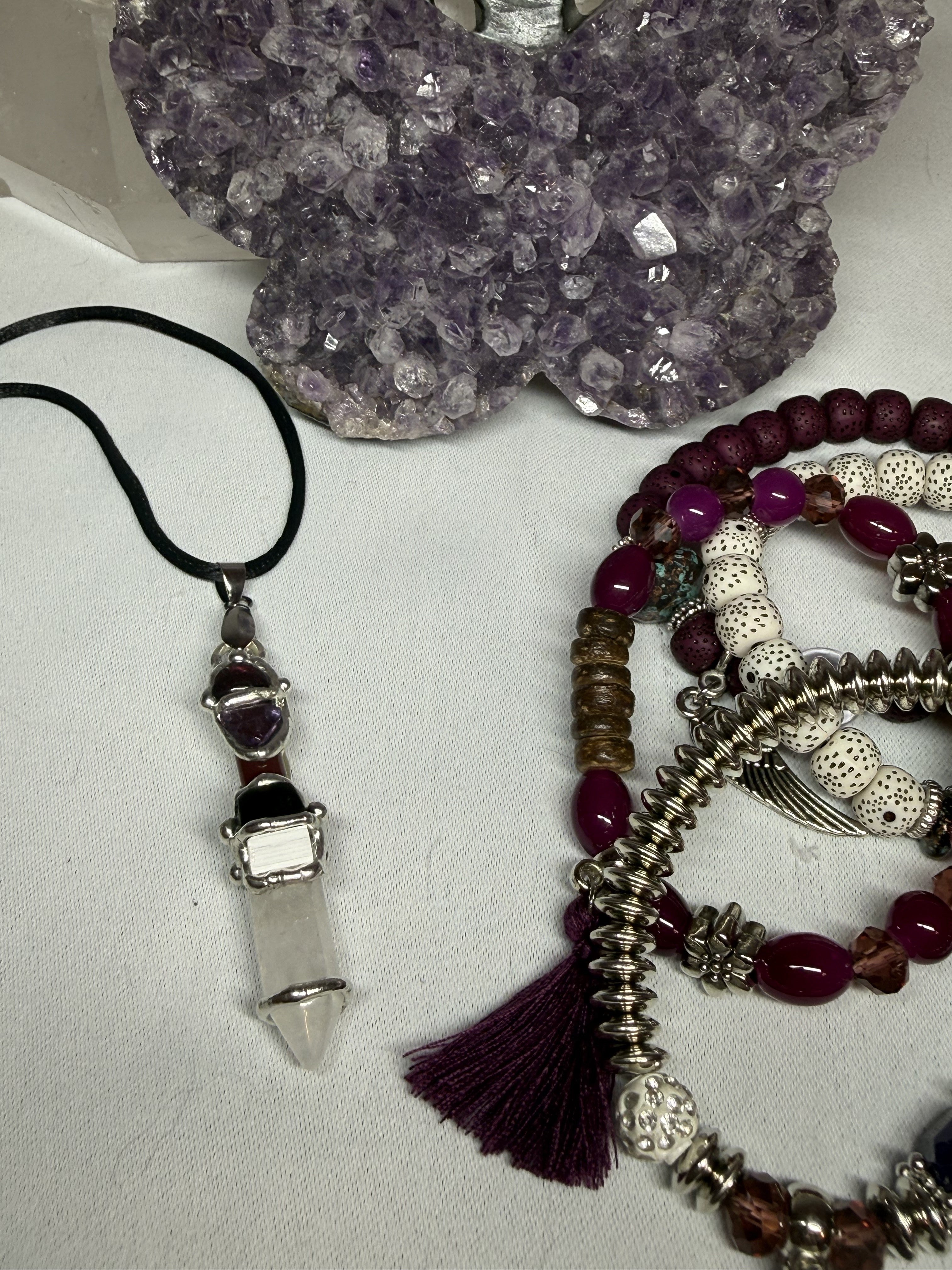 Manifestion Baby Wand Pendant