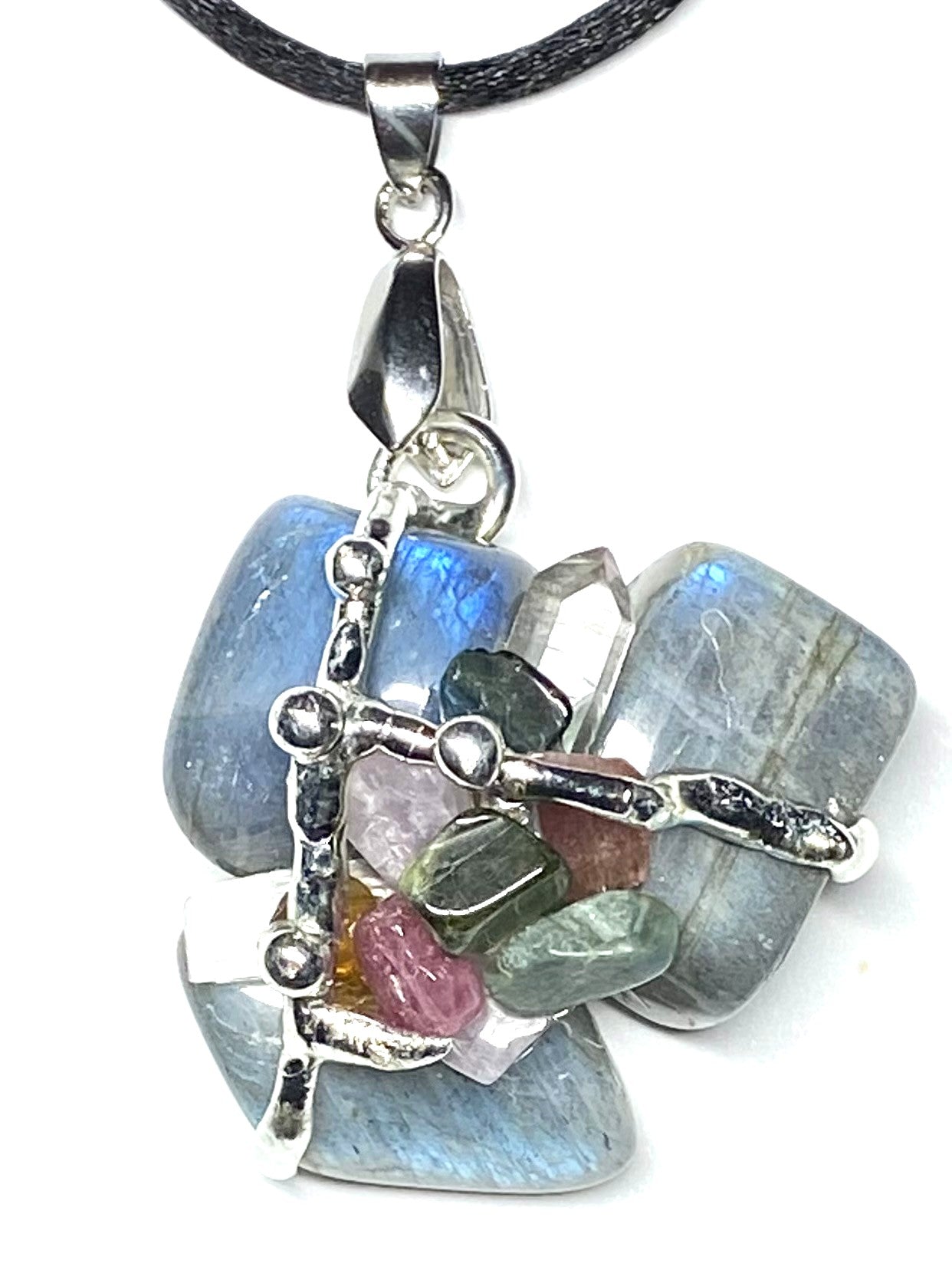 Rainbow Amulet