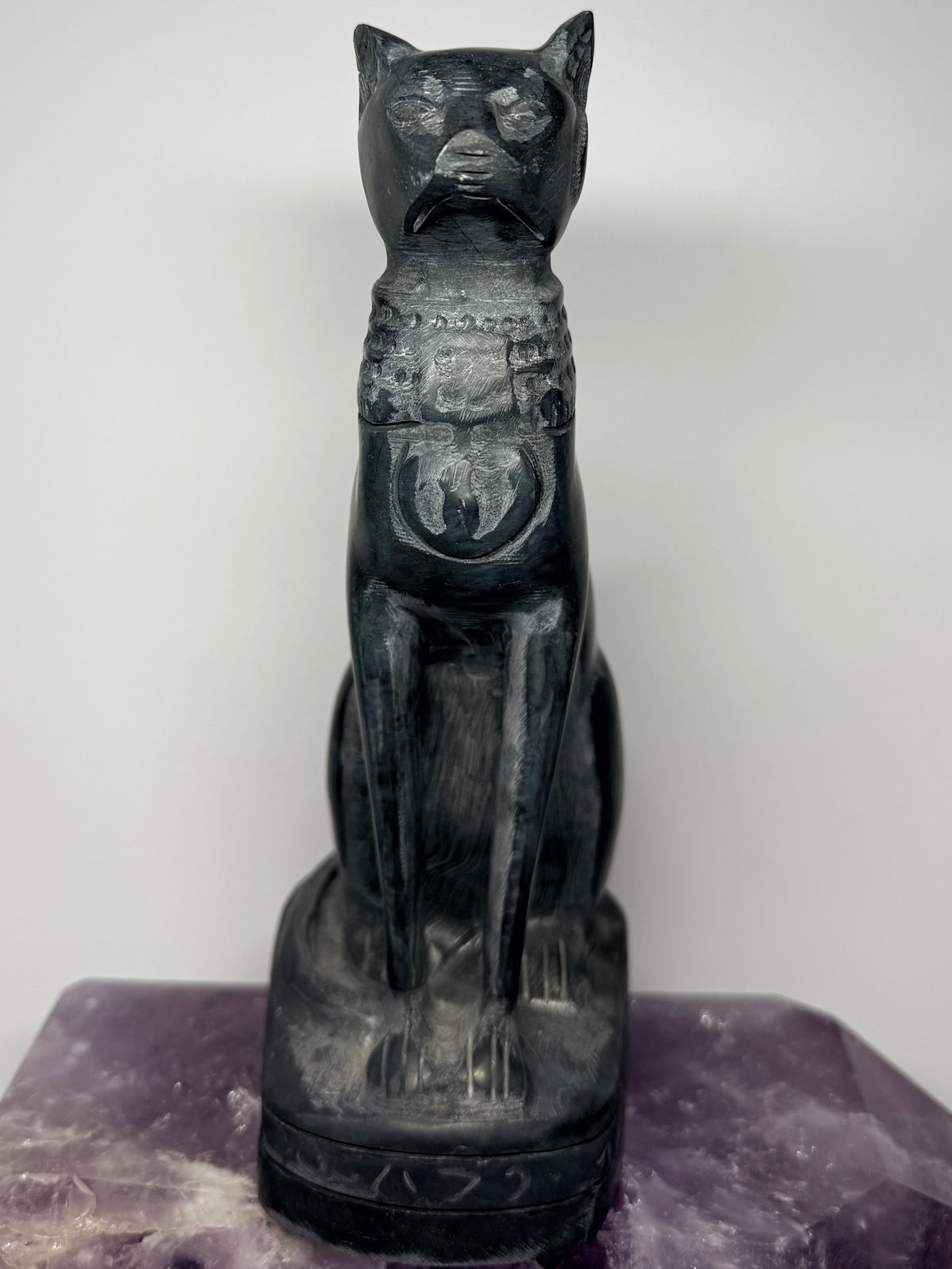 Black Jade Bastet Cat Carving (Large)